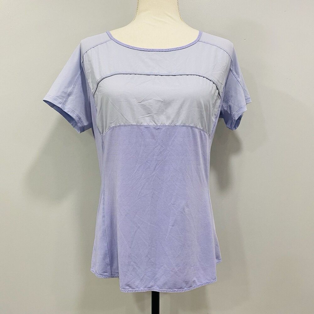 LULULEMON 8 Run Fast Track SS Top Vented Athletic Workout Lilac Purple Sports
